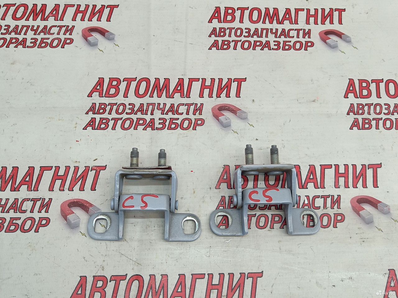 Петля крышки багажника Omoda C5