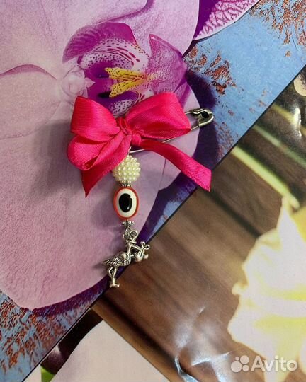 Именные булавки