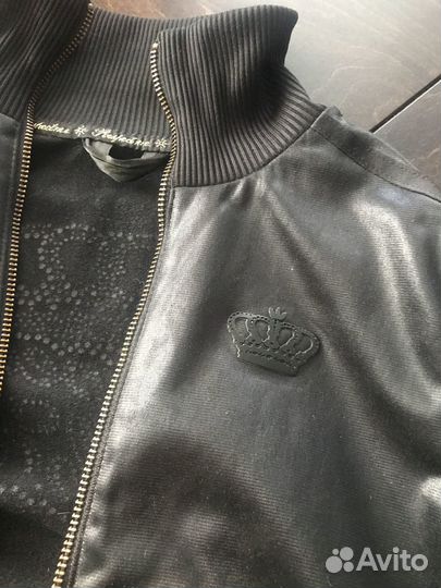 Куртка женская 42