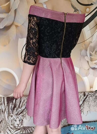 Платье очень шикарное, для девочек на Новый год