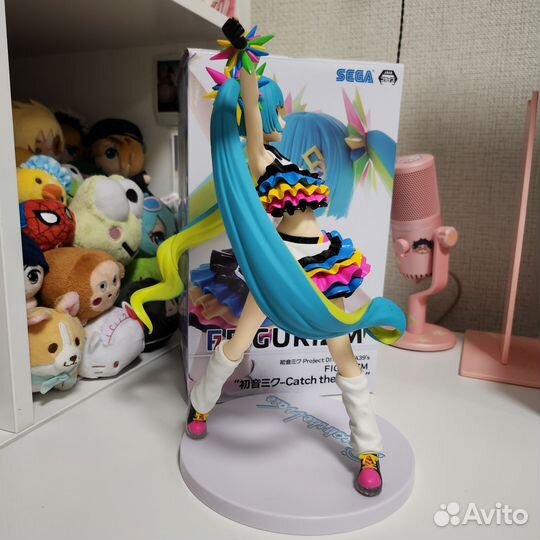 Аниме фигурка hatsune miku