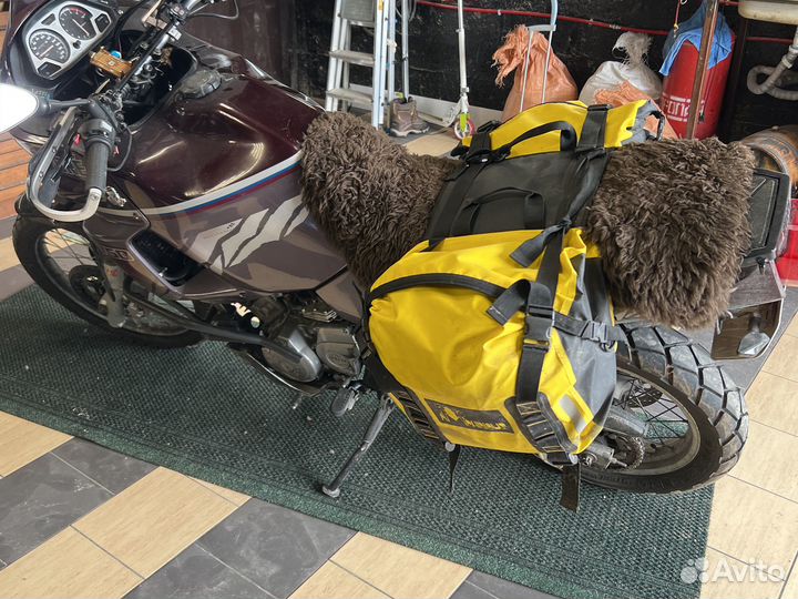 Yamaha Super Teneree 750 XTZ