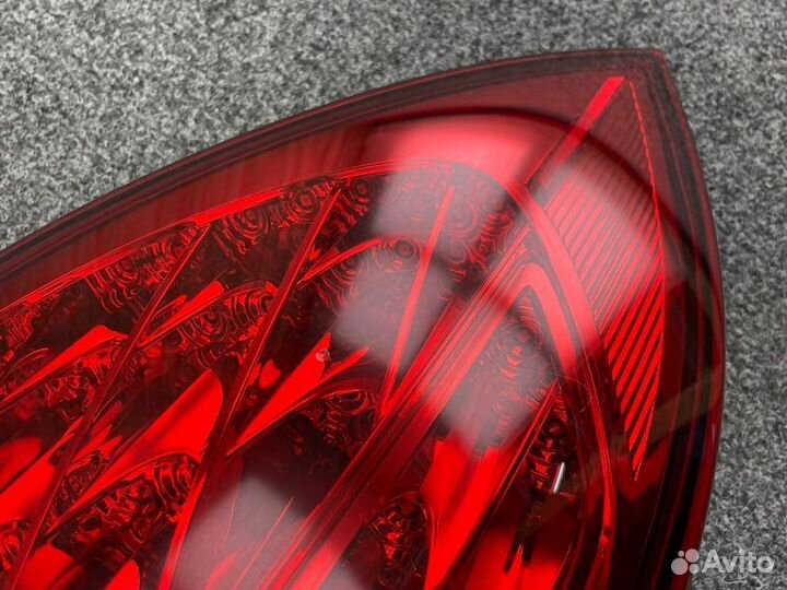 Стоп-сигнал правый Porsche Cayenne 958