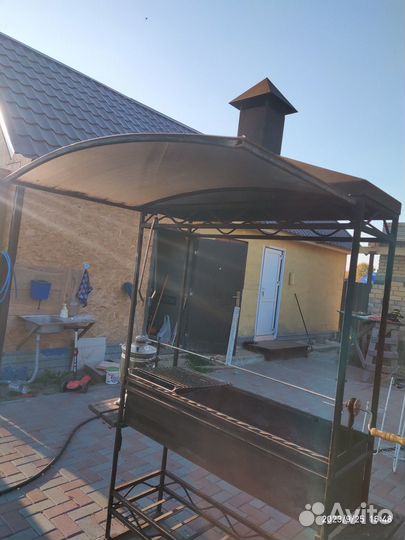 Кованые мангалы с крышей