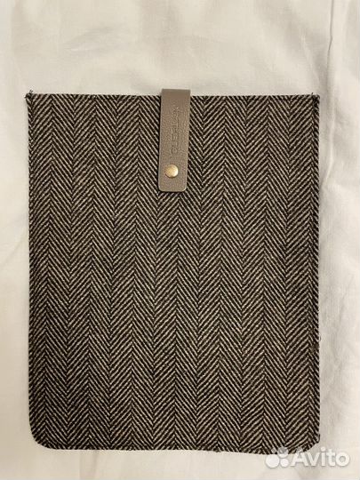 Чехол Guerlain для iPad