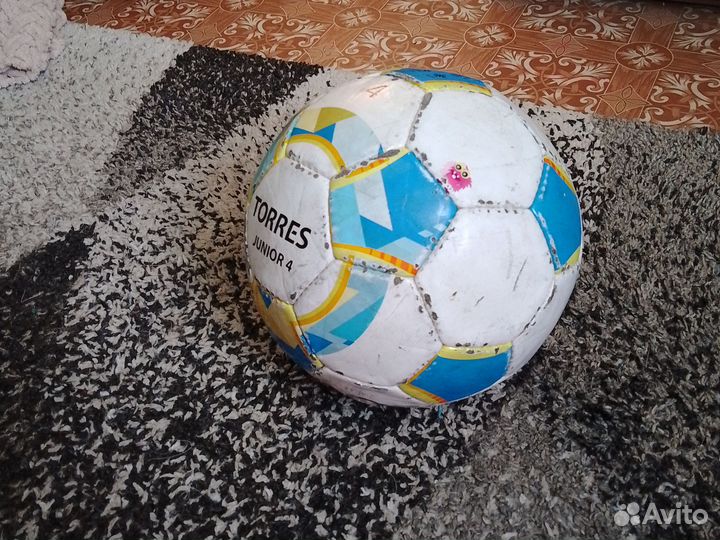 Футбольный мяч Torres 4