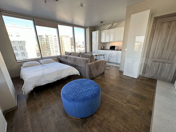 1-к. квартира, 40 м², 8/15 эт.