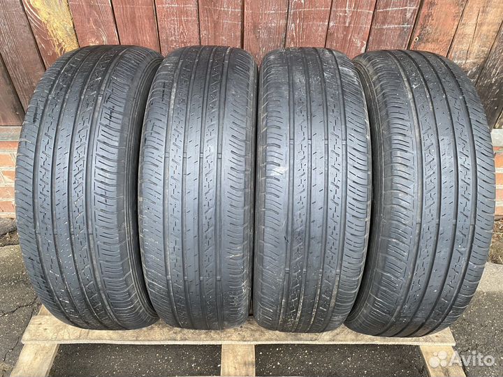 Dunlop Grandtrek ST30 225/65 R17 102H