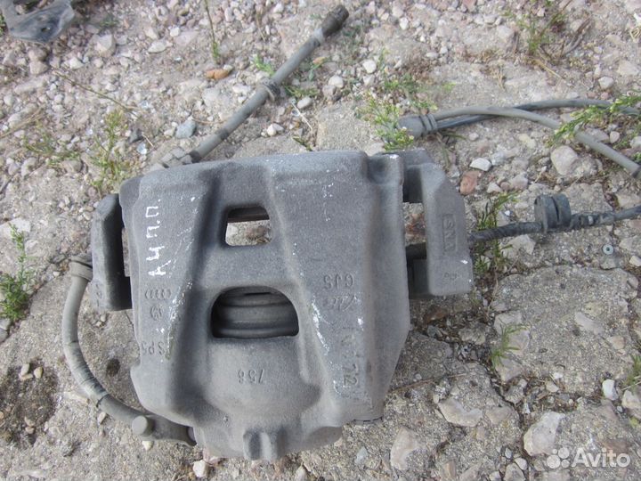 Audi a4 b8 суппорт передний