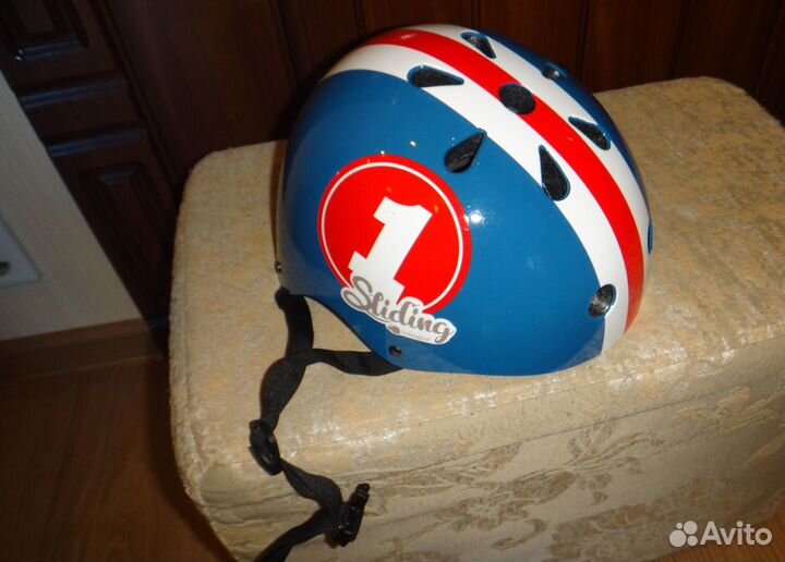 Защитный шлем детский 2-4 года