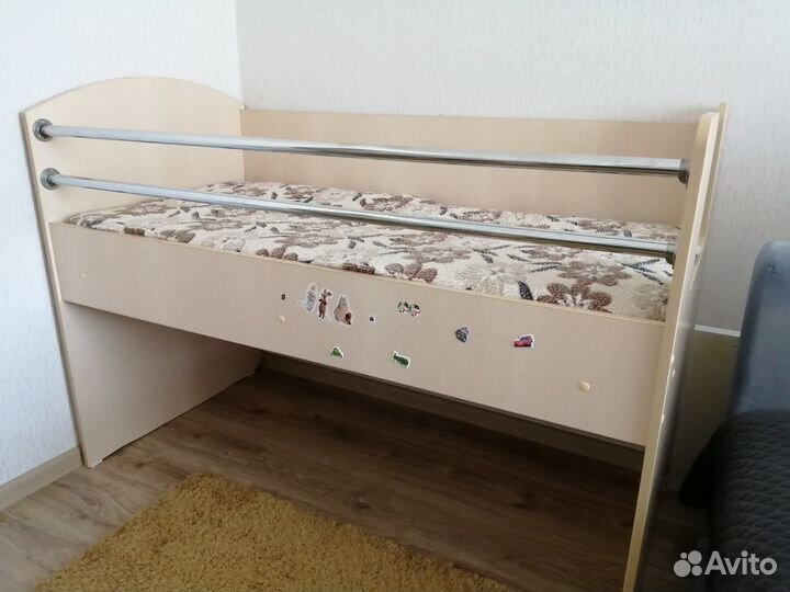 Кровать детская