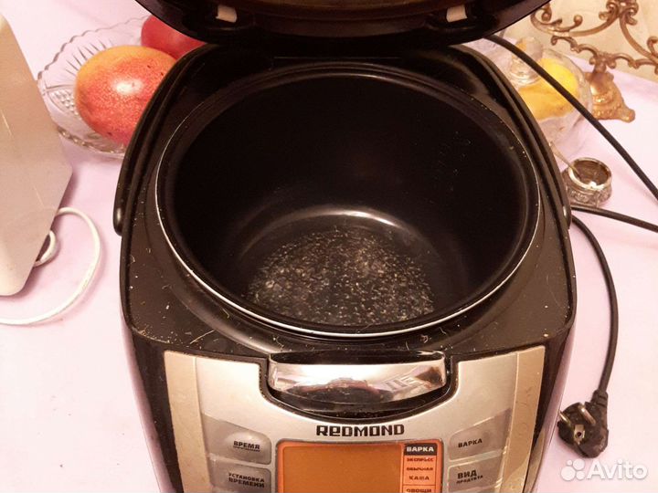 Мультиварка redmond
