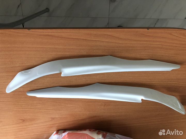 Реснички на фары lancer x