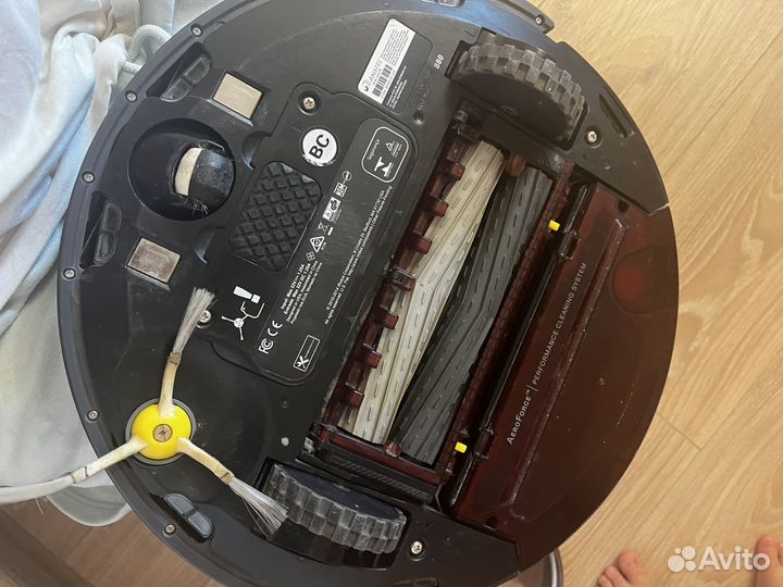 Робот пылесос irobot roomba 880
