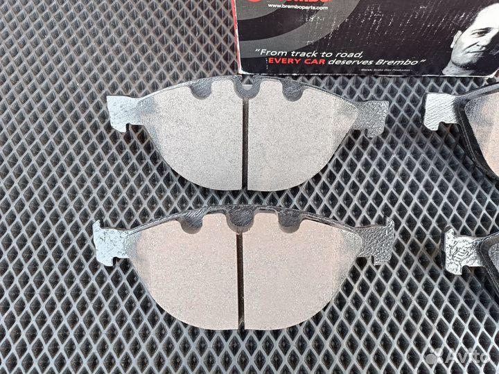 Передние тормозные колодки BMW E60 E65