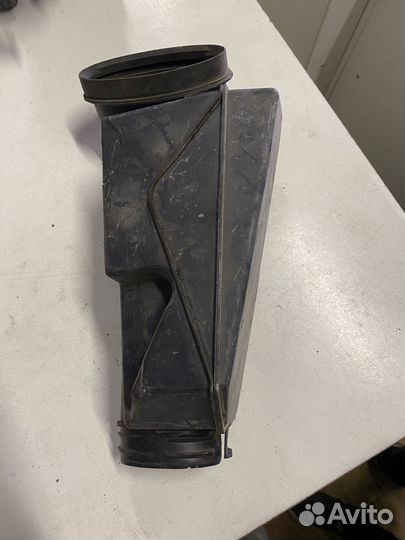 Резонатор воздушного фильтра Renault Duster