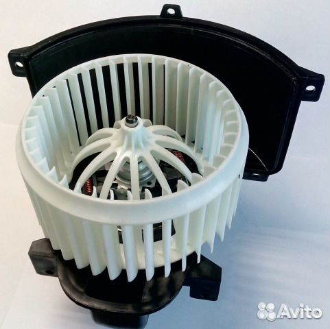 Мотор отопителя салона audi Q7 06/VW Touareg