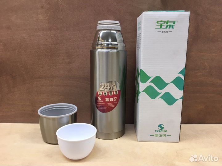 Термос 1 л из нержавейки с двумя чашками