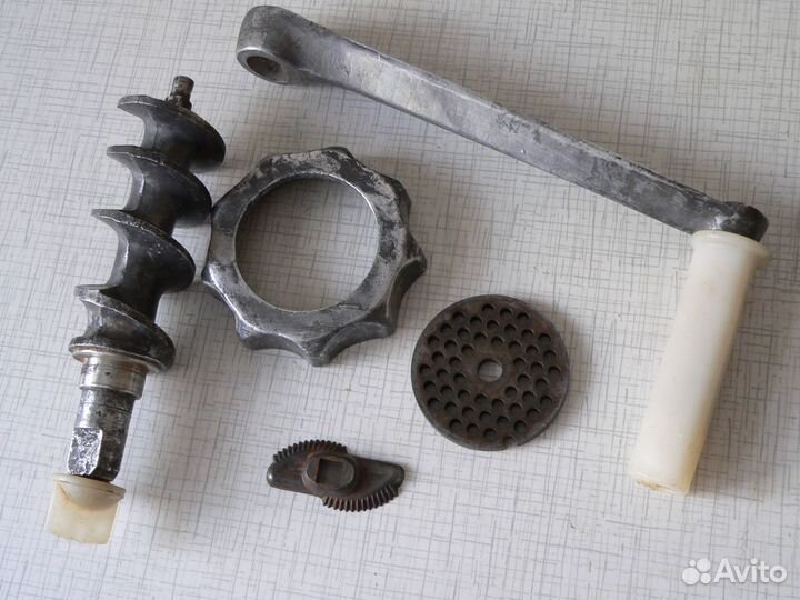 Мясорубка ручная бытовая алюминиевая сделана РСФСР