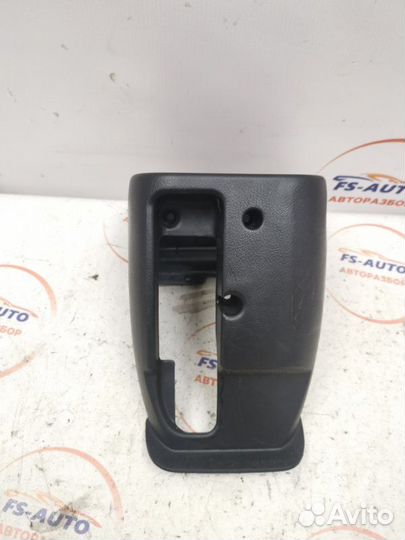 Пластик подрулевой Chevrolet Lacetti универсал 1.8