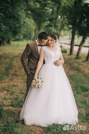 Свадебное платье