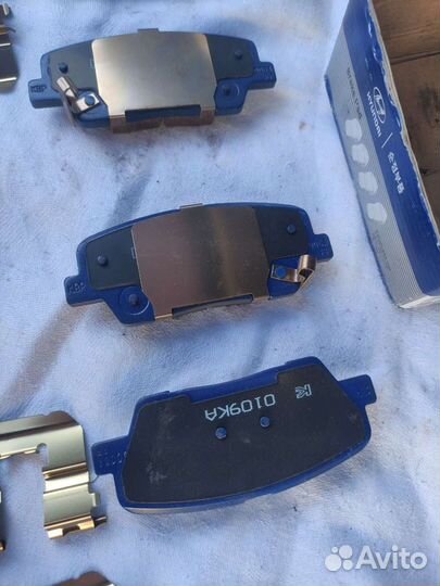 Колодки задние Hyundai/Kia оригинал 583022PA00
