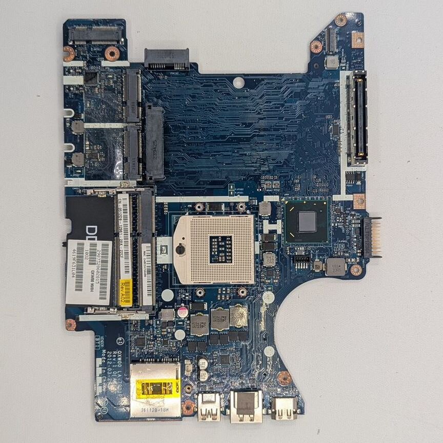 [LA-7901P] Материнская Плата 0512d9, Dell Latitude