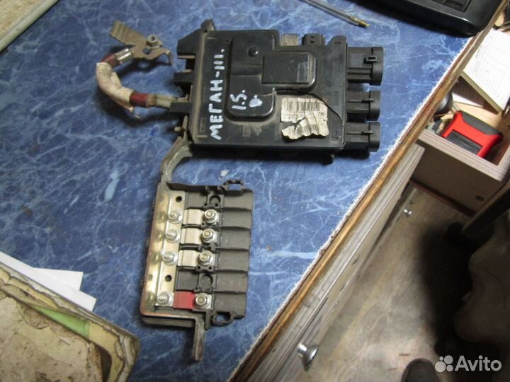 Блок управления акб Renault Megane 3