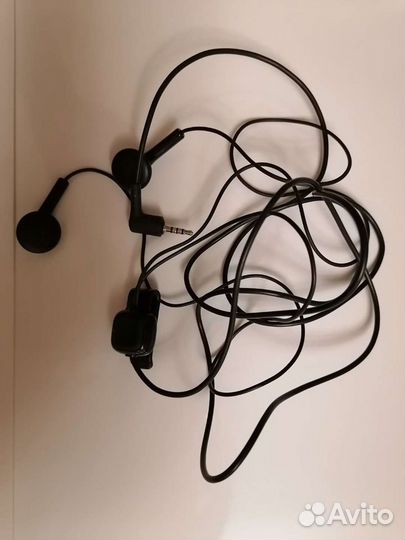 Проводные наушники Nokia