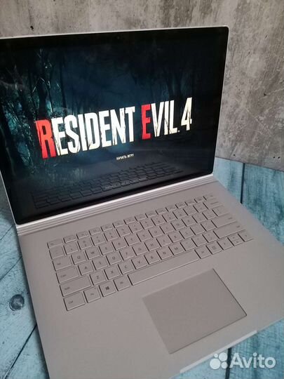 Microsoft Surface Book 2 (i7-8650/16gb/1060/4K)