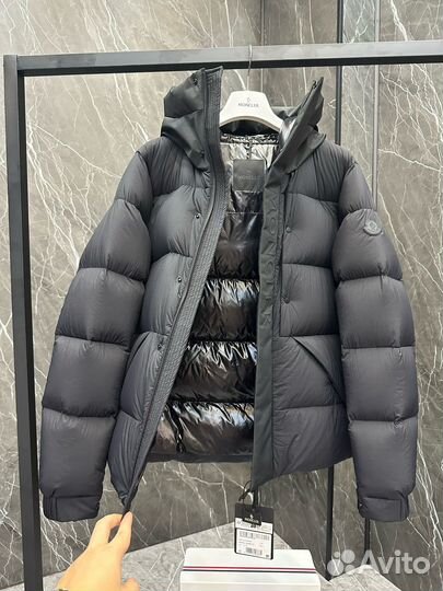 Пуховик moncler