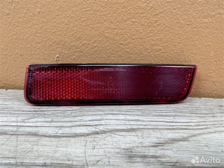 Катафот бампера задний правый Renault Duster