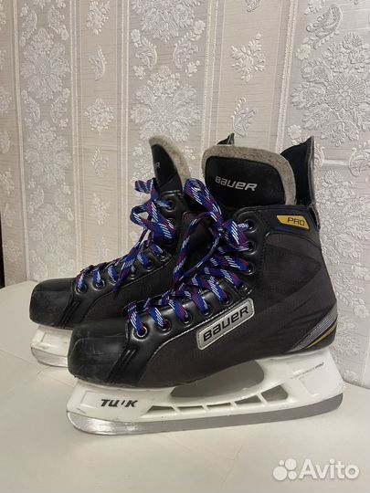 Коньки хоккейные Bauer Supreme Pro размер 45.5