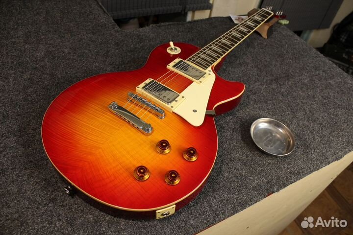 Bacchus Les Paul Standard электрогитара
