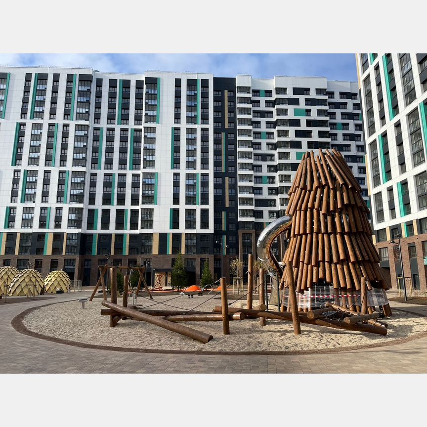 1-к. квартира, 53,1 м², 15/17 эт.