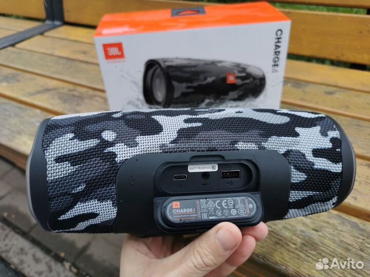 Колонка JBL Charge 4. Оригинал. Новая. Гарантия