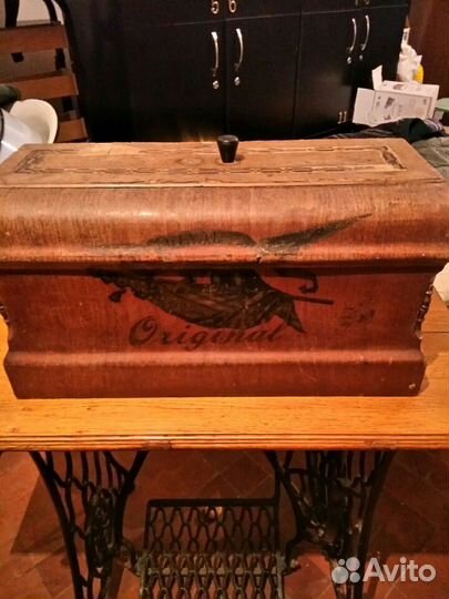 Швейная машинка 