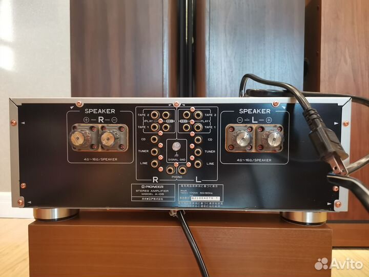 Усилитель Pioneer A-05