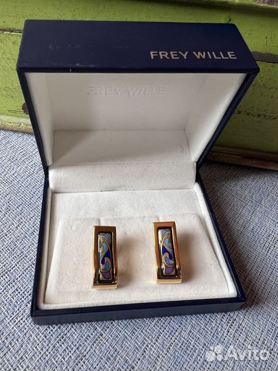 Серьги freywille