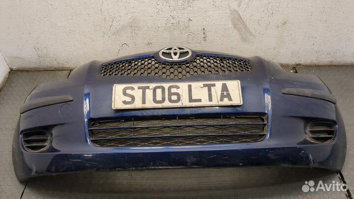 Бампер Toyota Yaris, 2006