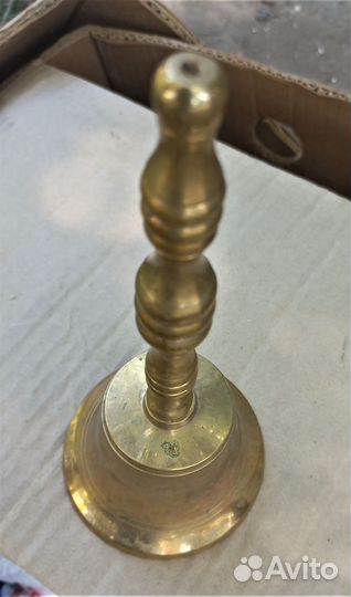 Колокольчик для торжественного события