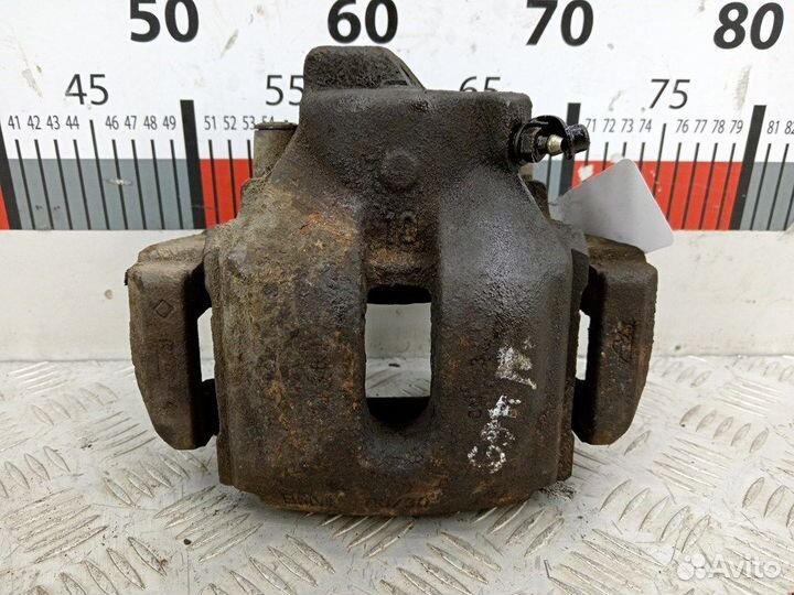 Суппорт передний правый BMW X5 (E53)