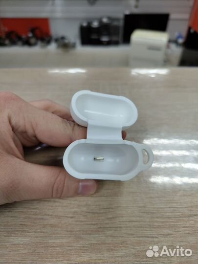 Чехол для беспроводной зарядки AirPods 1 Hoco(с45)
