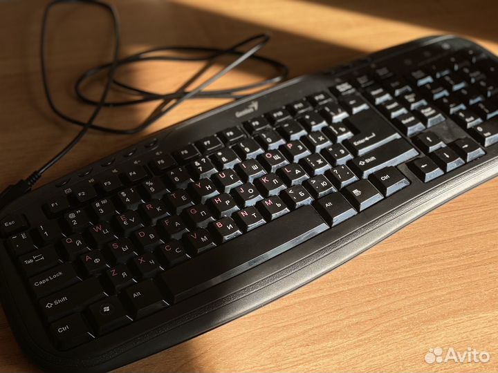 Клавиатура Genius