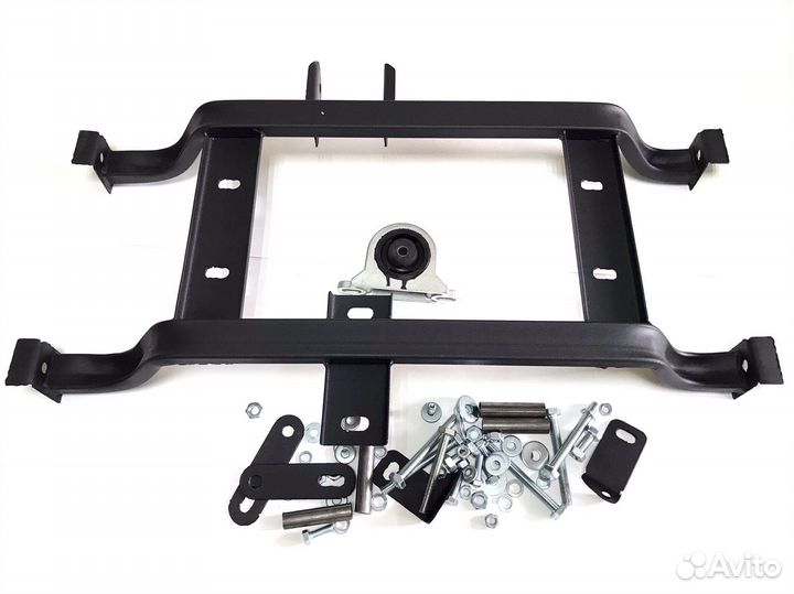 Подрамник раздатки Нива