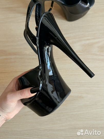 Стрипы единички