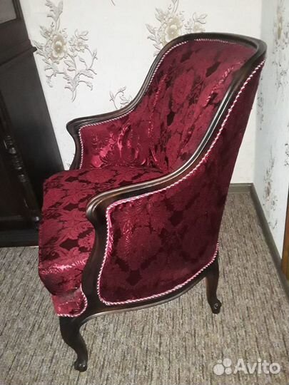 Мебель мягкая антикварная 19 в