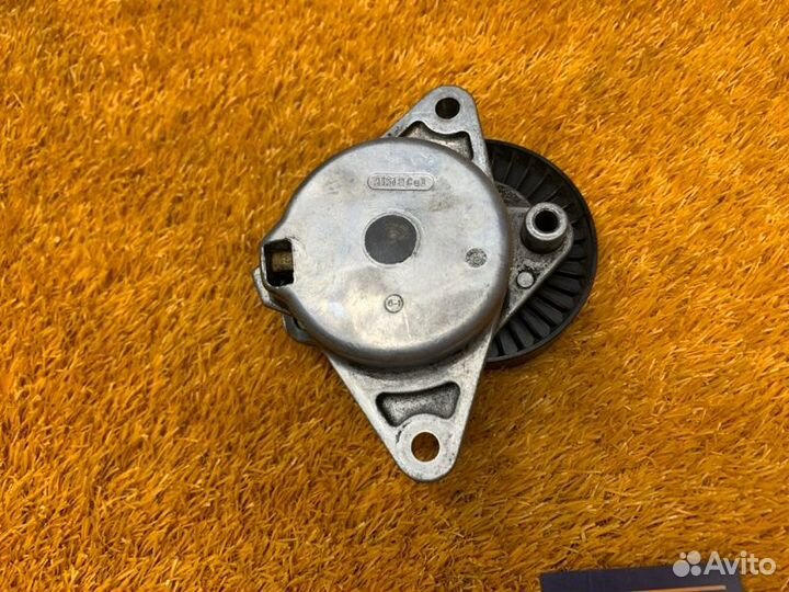 Натяжитель приводного ремня Mercedes-Benz S-Class