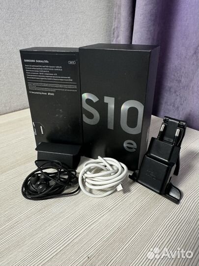 Samsung Galaxy S10e, 6/128 ГБ