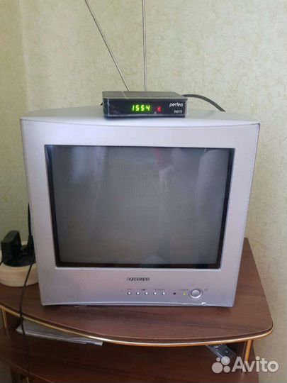 Тумба с телевизором